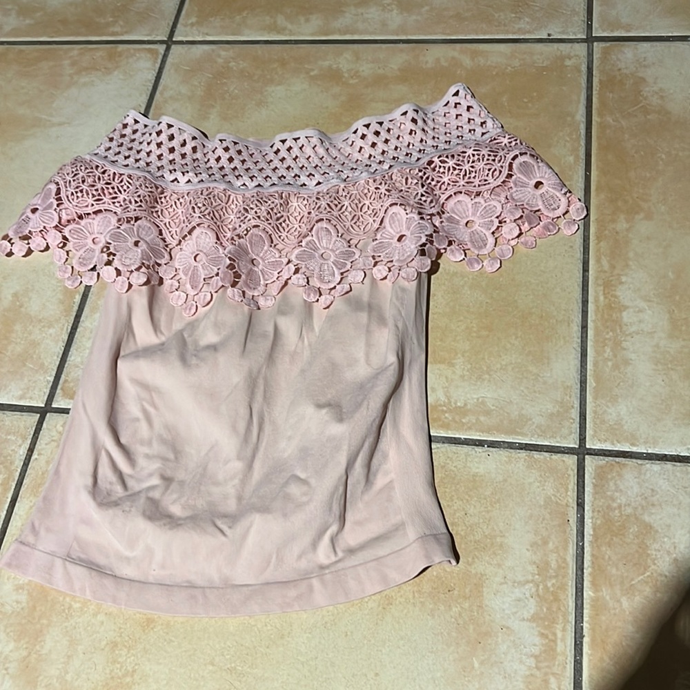 Casual blouse for women, brand choice.z:One size.